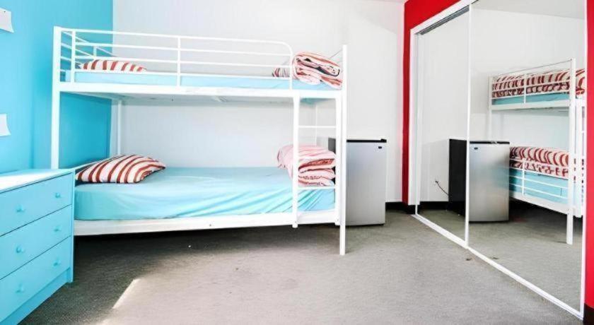 Ith Colive Balboa Park Hostel *
