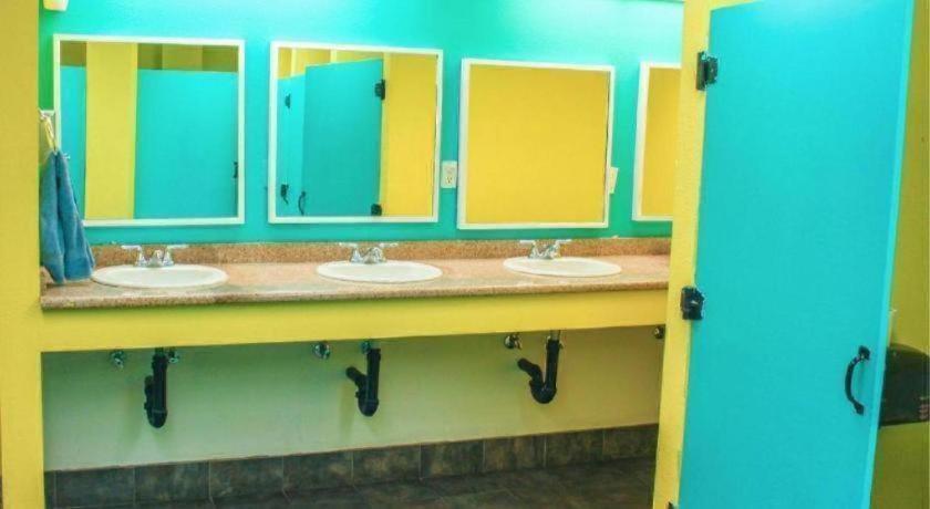 Hostel Ith Colive Balboa Park San Diego